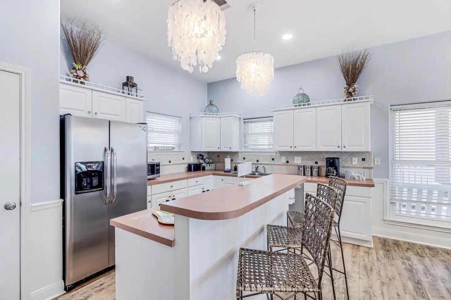 6Bdrm Beach Home - Oceanviews - Recently Renovated - Shared Pool & Hottub ポート・アランサス エクステリア 写真