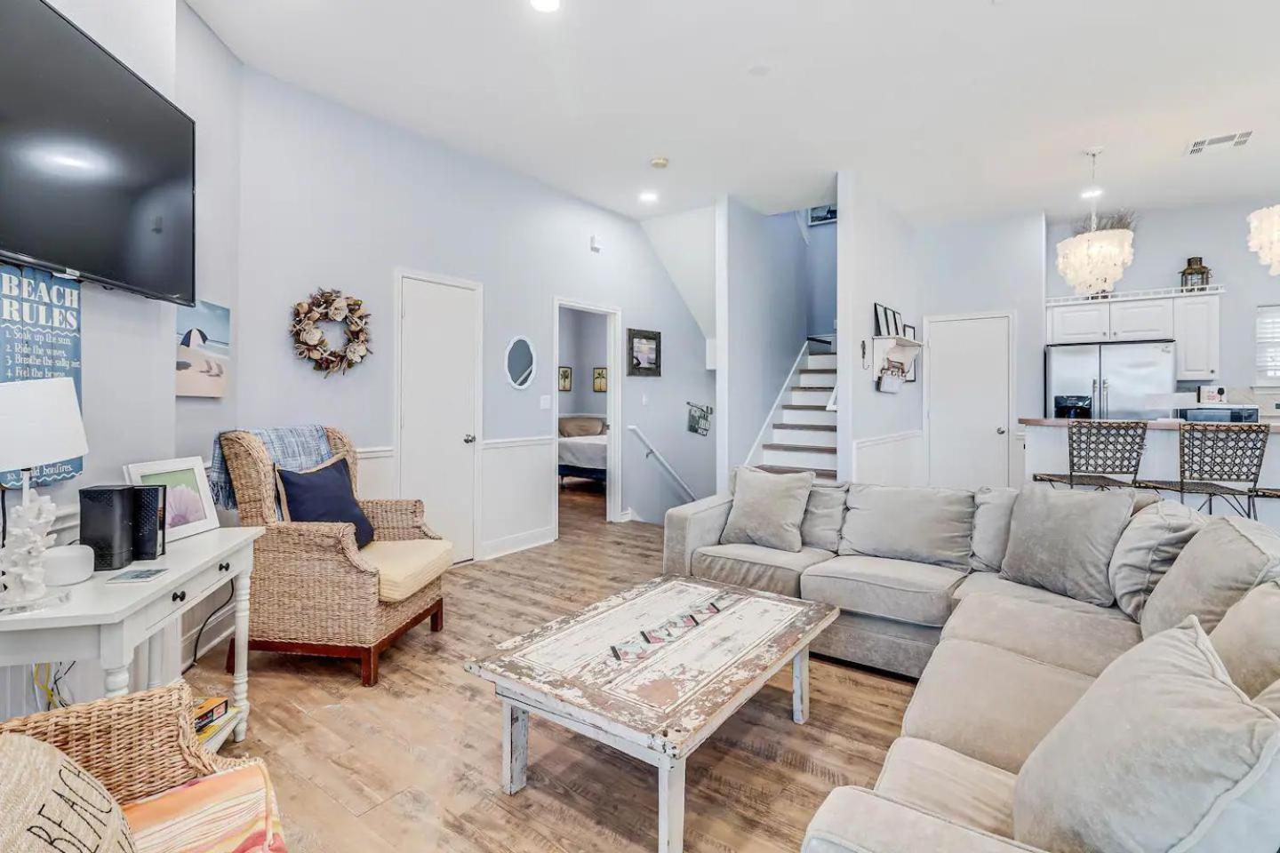 6Bdrm Beach Home - Oceanviews - Recently Renovated - Shared Pool & Hottub ポート・アランサス エクステリア 写真