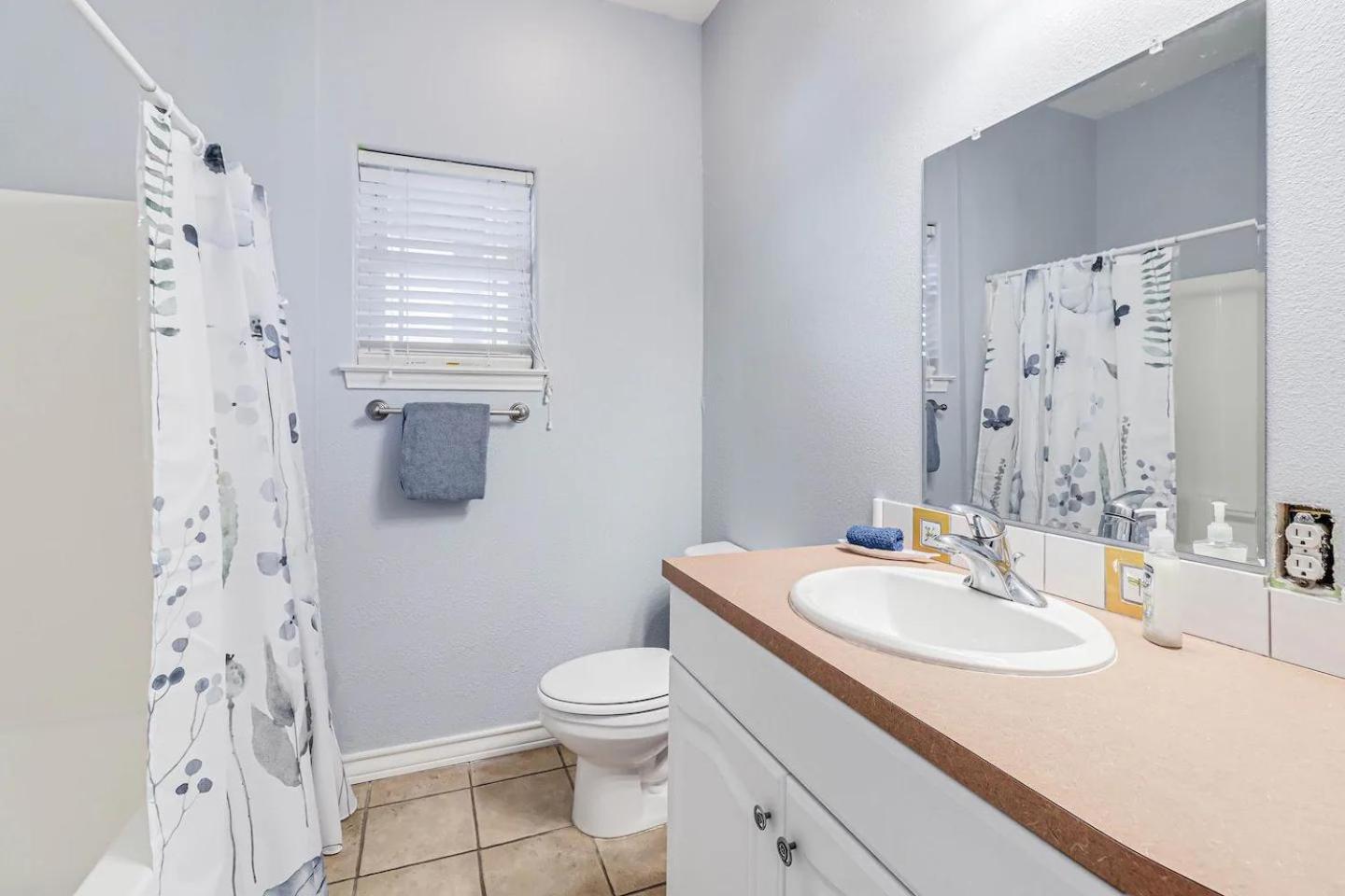 6Bdrm Beach Home - Oceanviews - Recently Renovated - Shared Pool & Hottub ポート・アランサス エクステリア 写真