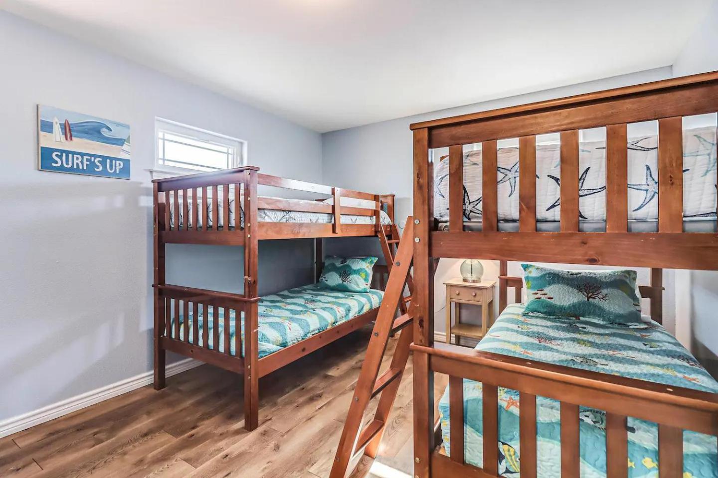 6Bdrm Beach Home - Oceanviews - Recently Renovated - Shared Pool & Hottub ポート・アランサス エクステリア 写真