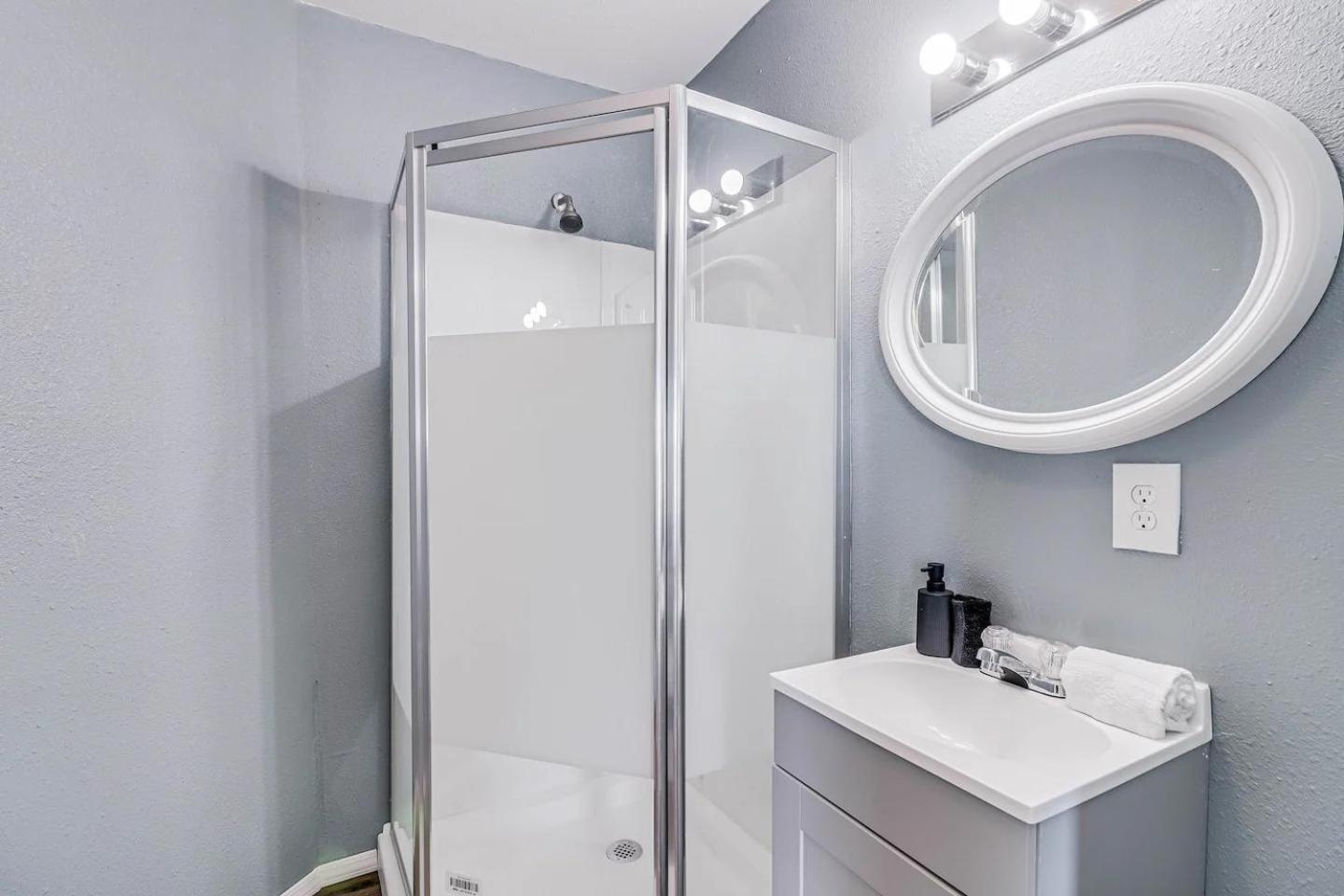 6Bdrm Beach Home - Oceanviews - Recently Renovated - Shared Pool & Hottub ポート・アランサス エクステリア 写真